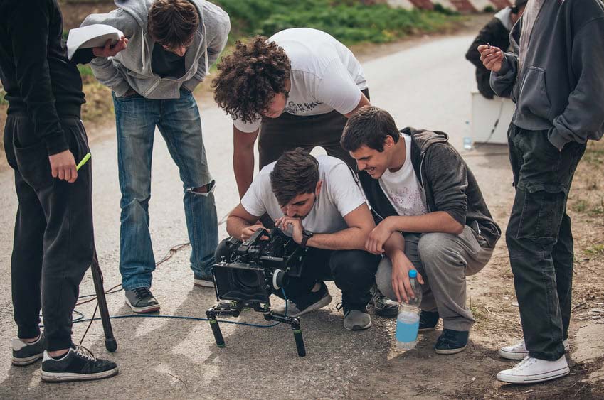 फिल्म डायरेक्टर कैसे बन सकते है | Film Director Kaise Bane